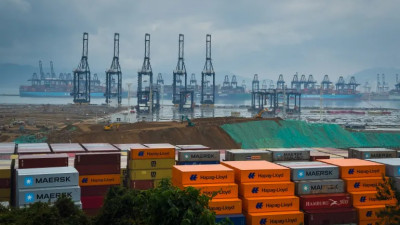 半岛电视台-中国修订立法并将对外贸易重新定义为主权武器