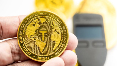 半岛电视台-中国正研究数字货币并考虑推出数字人民币