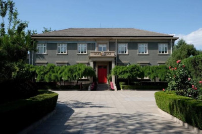 联合早报-中国据报切断英国驻华使馆供水 施压伦敦通过超级大使馆计划