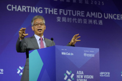 联合早报-北大国家发展研究院院长黄益平中国经济稳增长须结合三方面政策