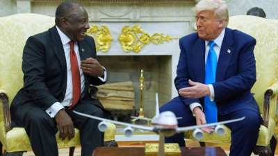 半岛电视台-南非疏远华盛顿与中国和解的原因