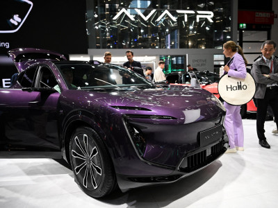 半岛电视台-中国汽车公司打入德国堡垒它们会夺走梅赛德斯和宝马的王位吗