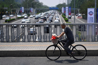 联合早报-中国企业缴社保仅约三成合规