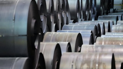 加拿大国际广播电台-加拿大敦促与中国就钢铁附加关税问题举行会谈