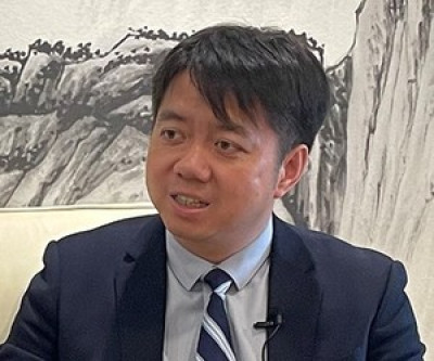 韩国中央日报-专访中国人民大学重阳金融研究院院长王文马斯克不是基辛格美国联俄抗中不会发生