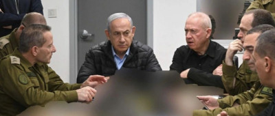 画面：内塔尼亚胡在地下设施