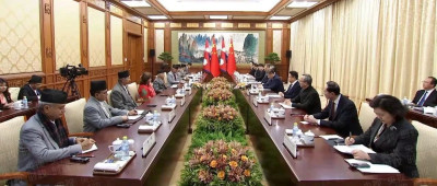 独家视频 | 习近平会见尼泊尔总理奥利