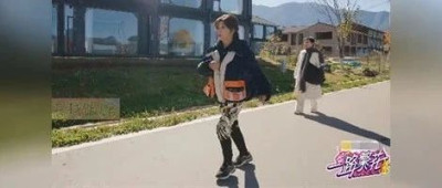 74岁空腹在高原狂奔找饭店，她震惊了年轻人