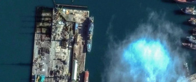 “俄黑海舰队被迫撤离”