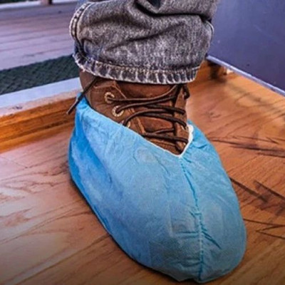 小时候电脑课穿鞋套的真相，看完我落泪了