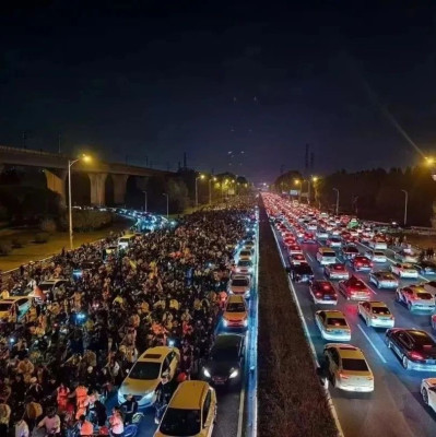 夜骑爆火，河南多家媒体喊话大学生