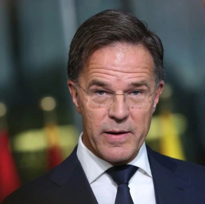 欧洲对特朗普“既祝贺又警告”