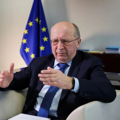 欧盟防务高官呼吁：“大爆炸”变革