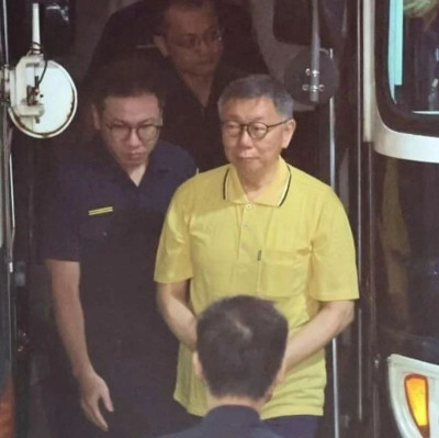 柯文哲再被羁押禁见