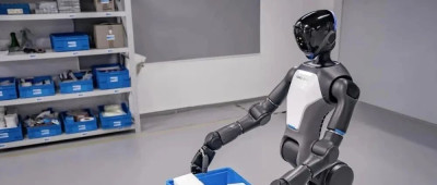 人形机器人触碰世界，从2000颗传感器开始｜产品观察