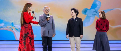 10年，用影像记录近八十位善行者，它图什么？