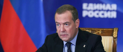 梅德韦杰夫对北约基地发出威胁