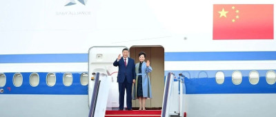 牵手同行，家国情深！