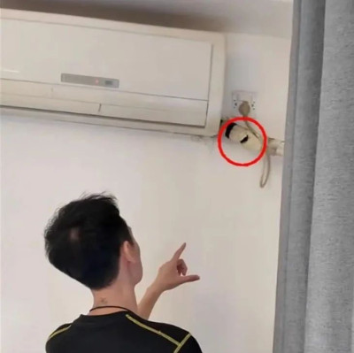 博主在民宿发现偷拍摄像头后遭围殴？警方通报