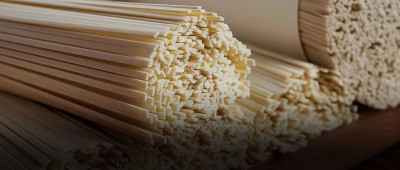 一顿1.4元，挂面兜底贫穷年轻人