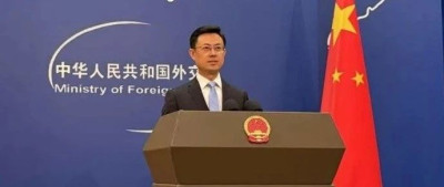 外交部新任发言人郭嘉昆亮相