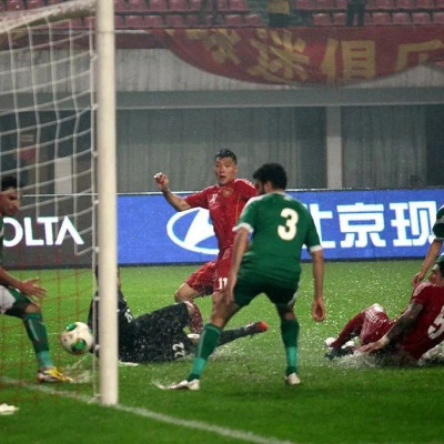 于大宝曹赟定，宣布退役