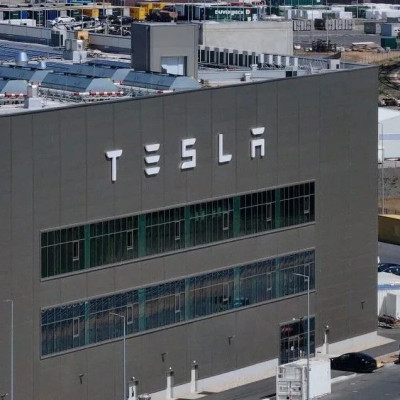 特斯拉德国工厂病假率17%，马斯克：太疯狂了