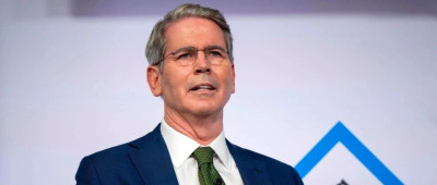 特朗普提名，亿万富翁担任财政部长