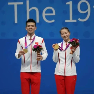 奥运冠军宣布：正式退出！