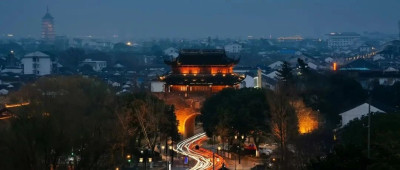 乱世逆袭，盛世无敌