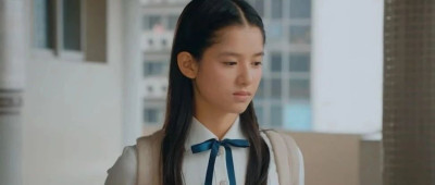 “妈妈吃西餐用团购券，被13岁女儿嫌丢人”，过来人支招：3句话，治好虚荣心