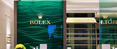 “卖一只劳力士，亏了一辆保时捷”