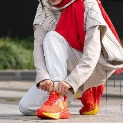 霸气龙图鞋，赛车级避震，轻软护膝，畅享狂跑狂跳无压力