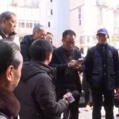 重庆300多位老人到机场才知没买机票？海南旅文厅：已报案