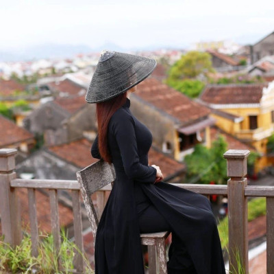 年轻的中国数字游民，「迷失」在东南亚