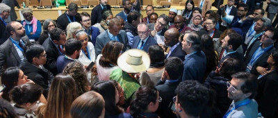 两周激烈斗争后，中国全球领导者地位更加稳固