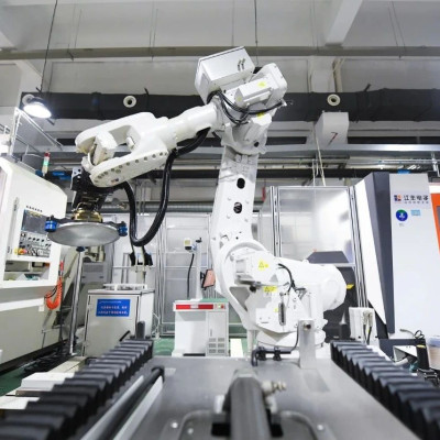 美媒：美遏制中国技术进步未能得逞