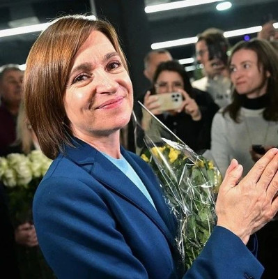 亲欧派赢了，她还特意用俄语说…