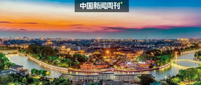 “霞映两重城” ：人文经济的扬州样本