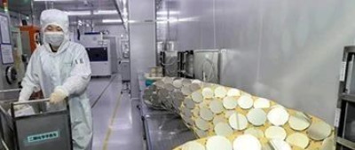 美媒纳闷：芯片限制下，中国AI还能做到这样？