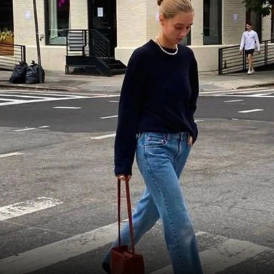 大衣里面穿什么？这件内搭让你时髦一整个冬天！