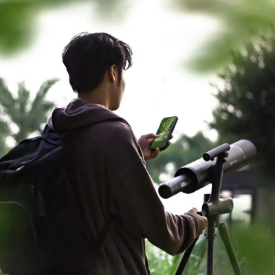 国人造“人镜分离望远镜”，月坑都能看清楚