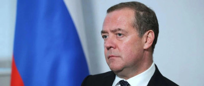 梅德韦杰夫：将报复！