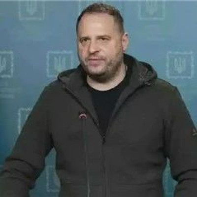 乌方表态：泽连斯基没禁止与俄方谈判