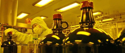 国产光刻胶的关键战场，在这里