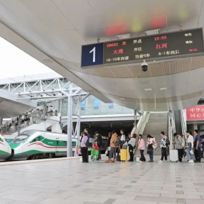 突破1亿人次！多个热门方向加开旅客列车