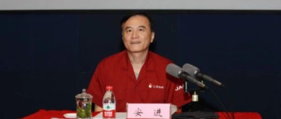 政治信仰崩塌、丢弃红色基因，他被开除党籍