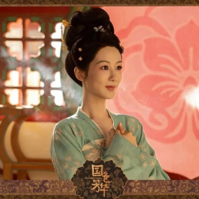 《国色芳华》：花开应傲骨