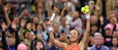 郑钦文比赛暂停时唱起这首歌，原来……