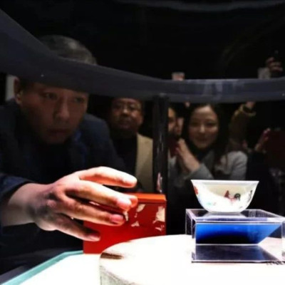 明朝的杯子，为何能封神？